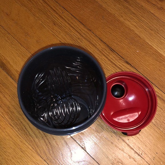 New Rutgers University Blender Bottle - Picture 3 of 4